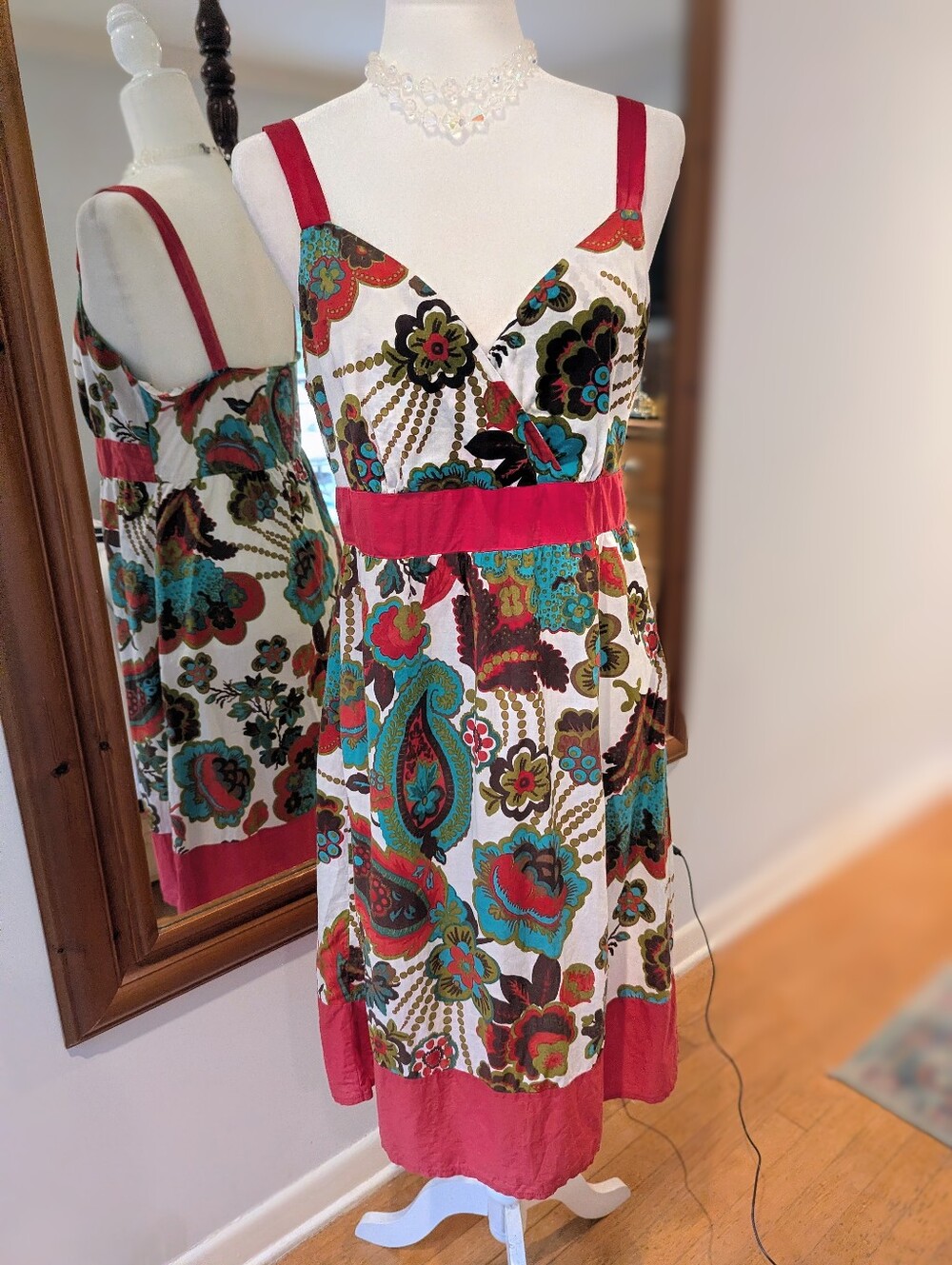 💯 Cotton George White Paisley Midi Dress with Burgundy Accents